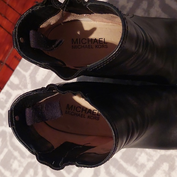 Michael Kors - Picture 4 of 4